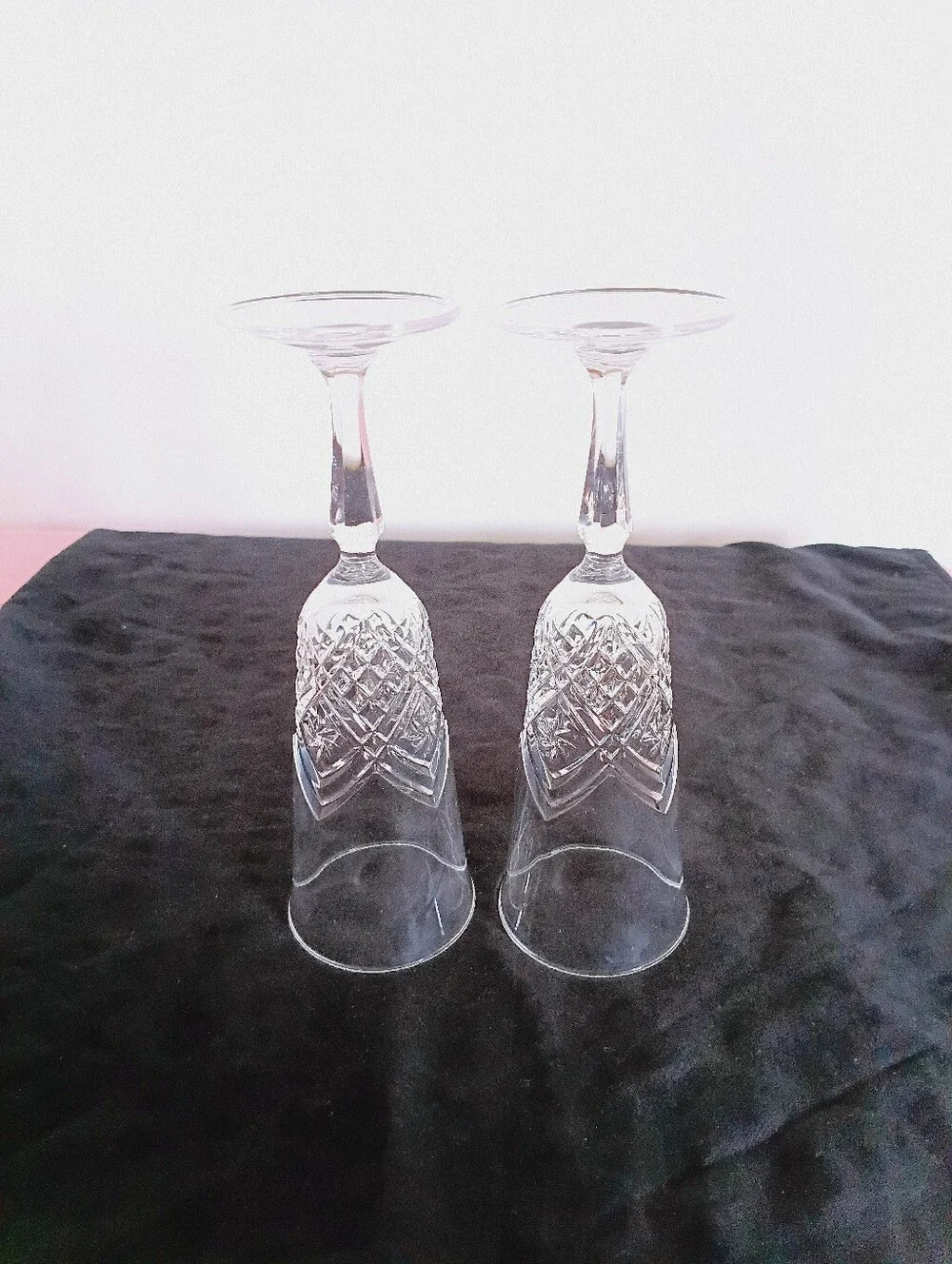 Set of 2 CRIS D'ARQUES DURAND MASQUERADE CHAMPAGNE FLUTE 7 3/4 HEIGHT